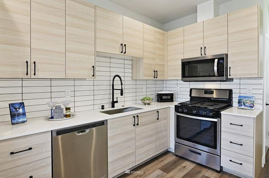 Kitchen Faucet Upgrade: Boost Style, Efficiency & Functionality